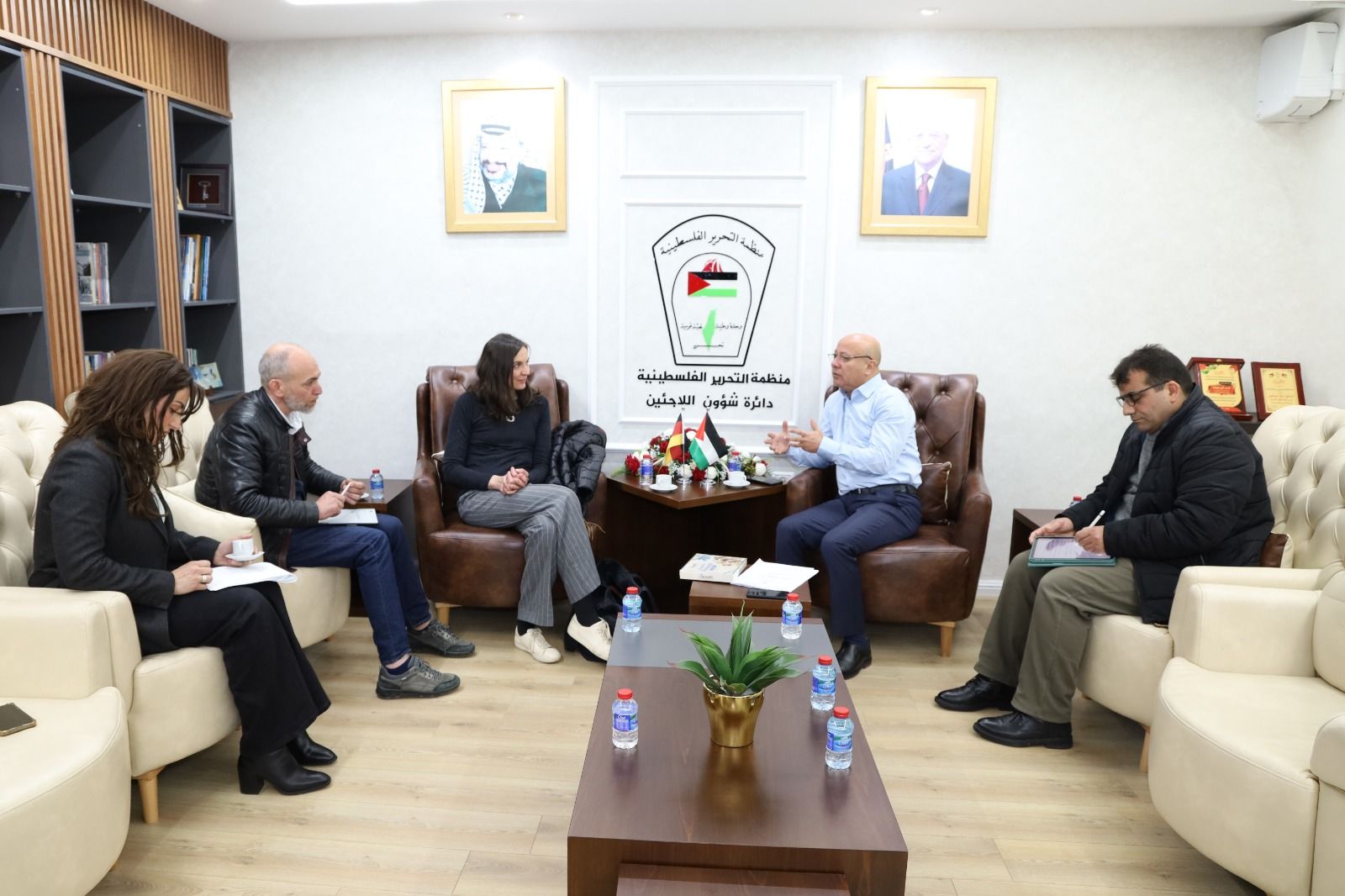 أبو هولي يبحث مع مديرة مشروع "CASP" سبل تعزيز التعاون المشترك لتحسين أوضاع اللاجئين